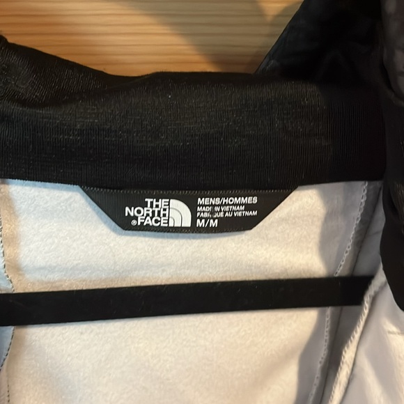 NWOT the North Face Apex Sierra Park hoodie - men’s in black and gray print - Picture 4 of 8